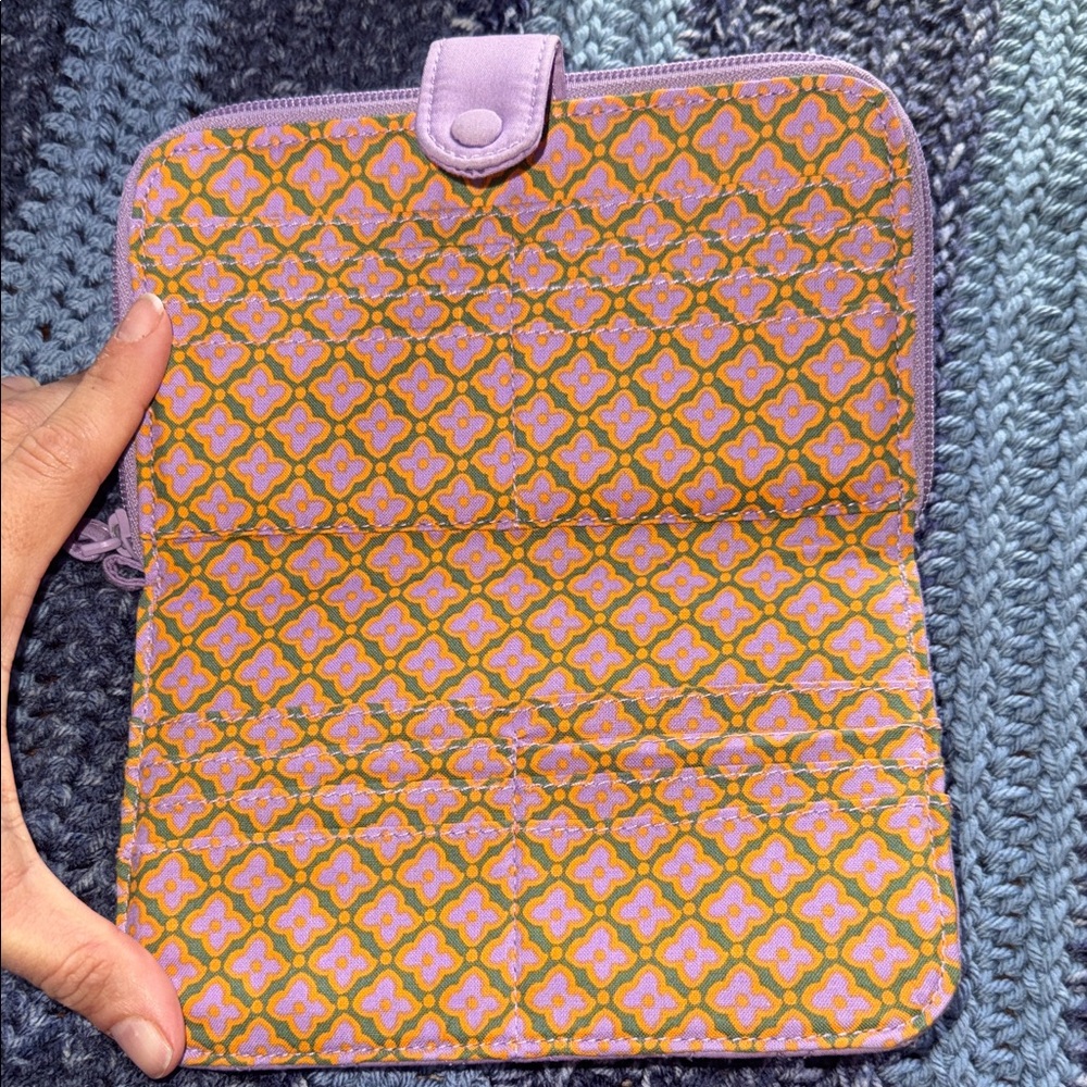 Vera Bradley Floral Crossbody Bag with Lavender Wallet - Picture 5 of 8